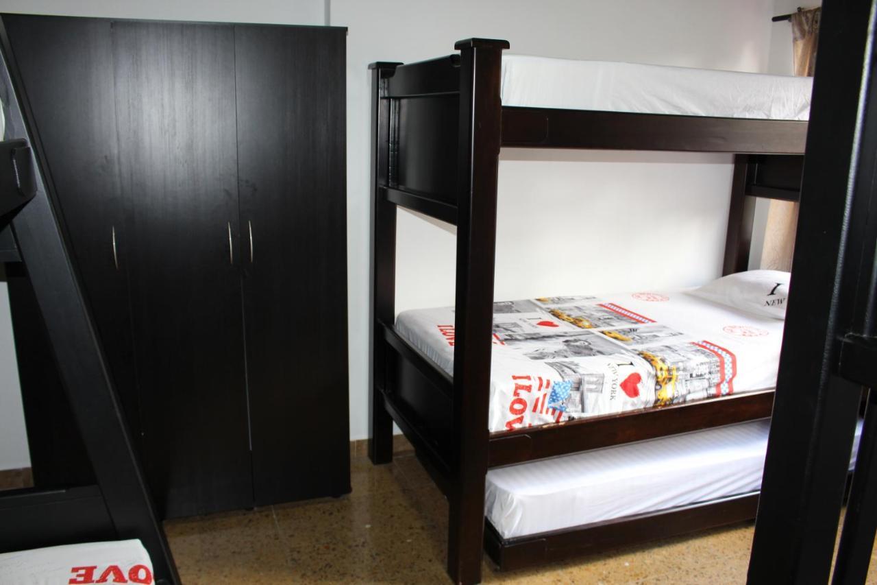 Apartamentos Excelente Ubicacion Medellín Dış mekan fotoğraf