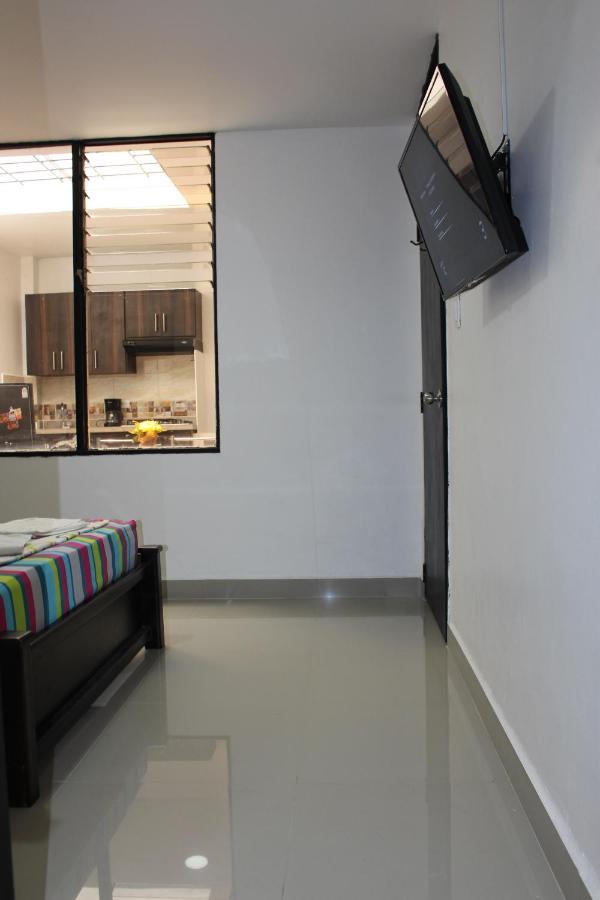 Apartamentos Excelente Ubicacion Medellín Dış mekan fotoğraf