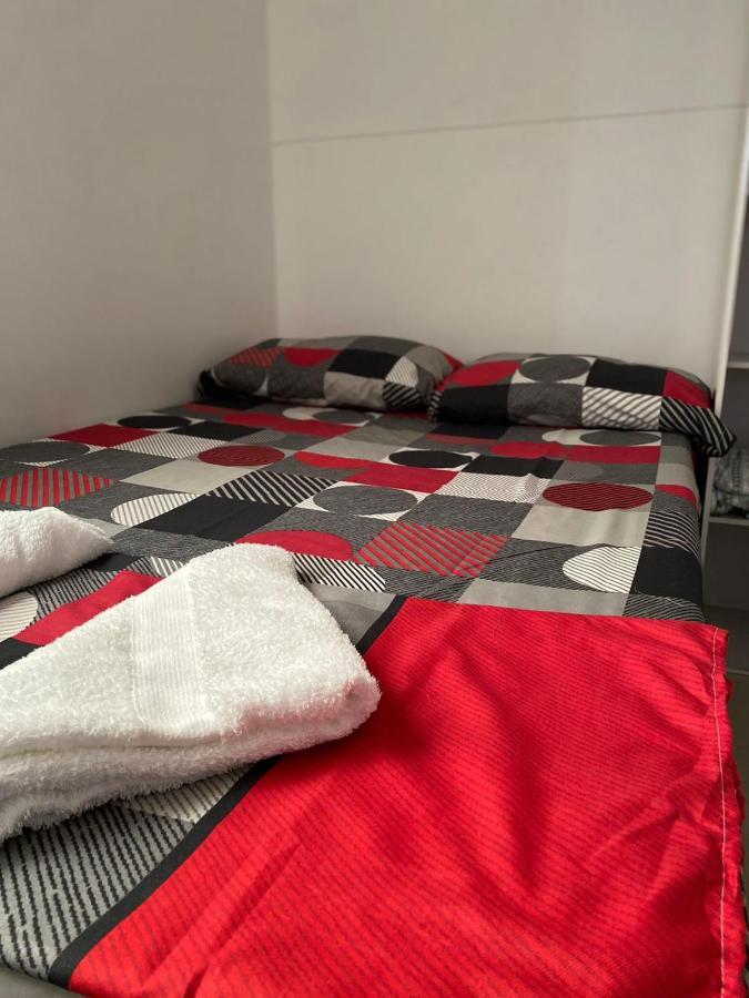 Apartamentos Excelente Ubicacion Medellín Dış mekan fotoğraf